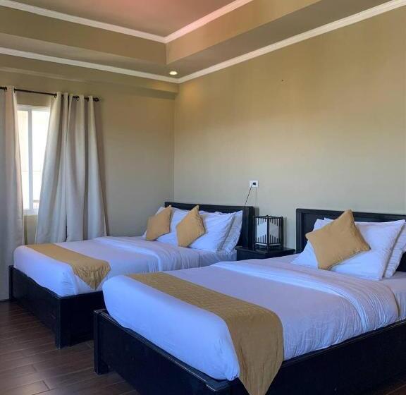 اتاق لوکس سه تخته, Vela Terraces