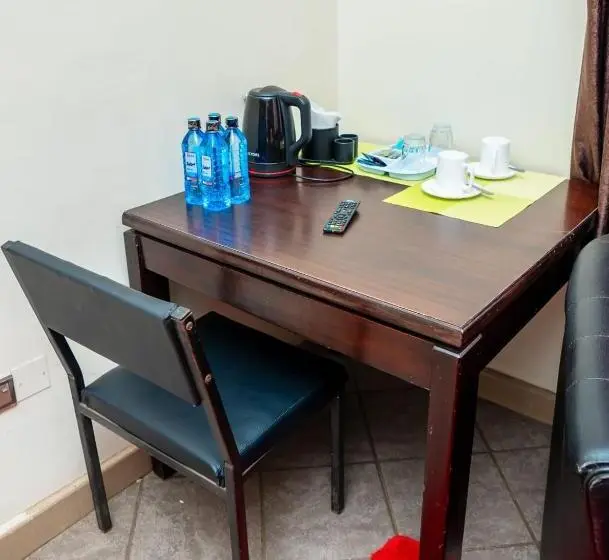 اتاق استاندارد یک تخته با بالکن, Goshen