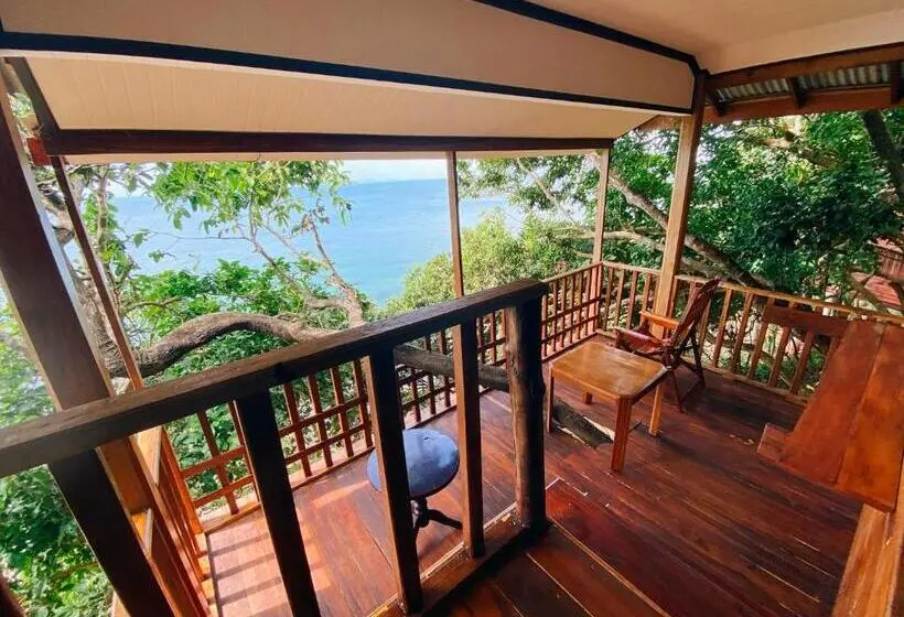 オーシャンビューデラックスルームバルコニー付き, Velora Bay Koh Jum