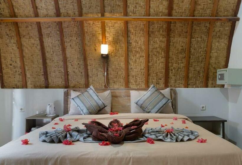 디럭스 방갈로, Warna Beach