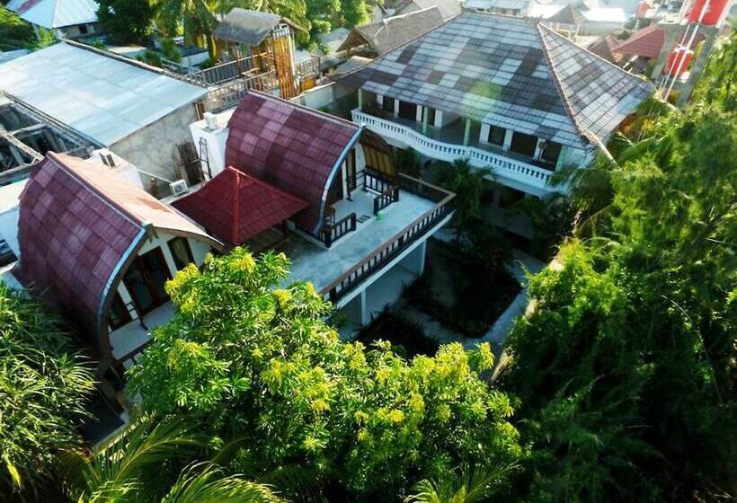 디럭스 방갈로, Warna Beach