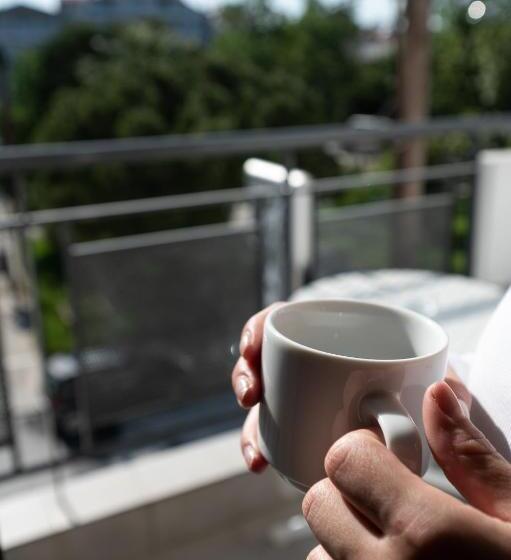 חדר סופריור, Akropol