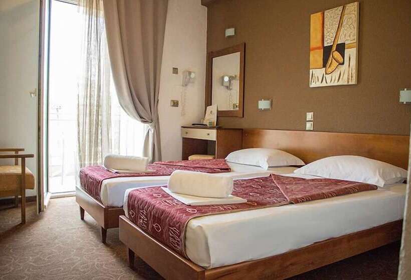 חדר אקונומי, Akropol