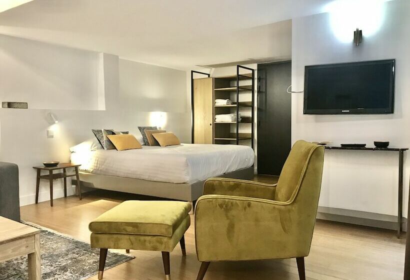 スタンダードスタジオ, Apartments Du Louvre  Le Marais