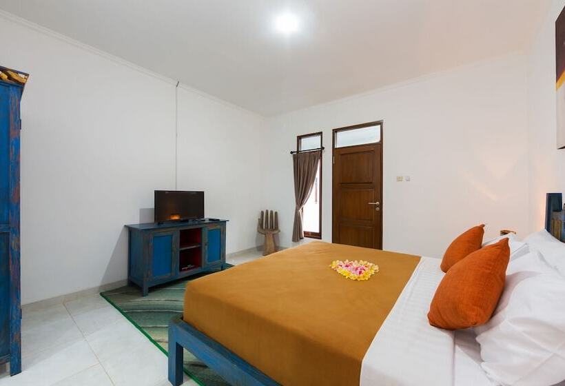 Cameră Superioară, Bening House Batubelig