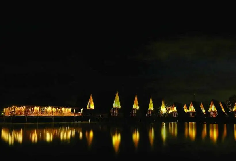 Casa 1 Quarto, Cirebon Waterland