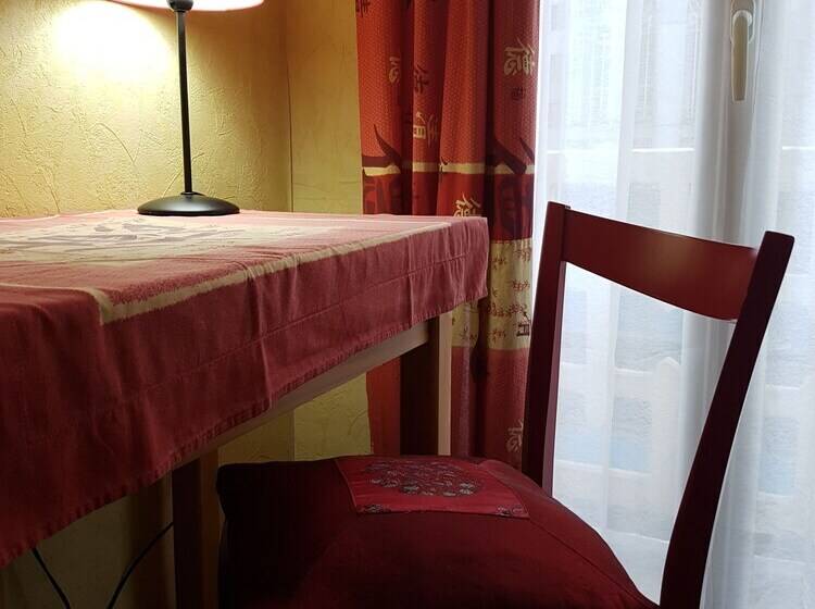 اتاق استاندارد, Du Centre