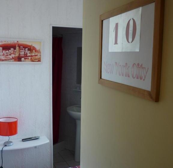 اتاق استاندارد یک نفره, Du Centre