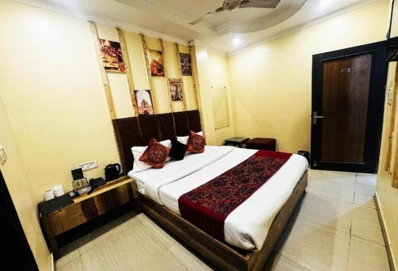 Pokój Deluxe, Staybook Hotel Jai Balaji New Delhi Railway Station