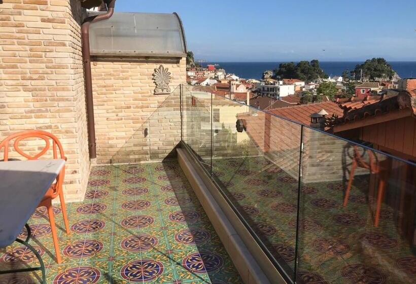 Люкс Superior Вид на Море, Leda Suites