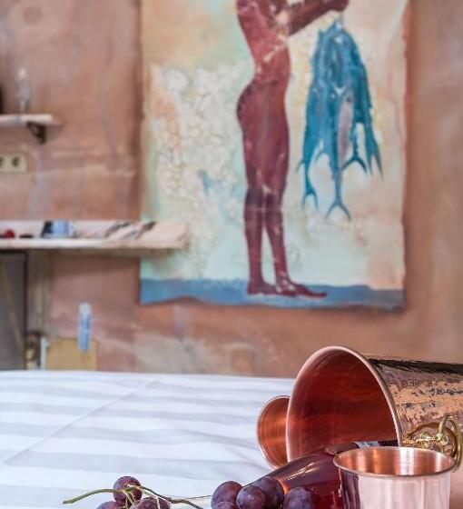 キングサイズベッドのスイートルーム, Leda Suites