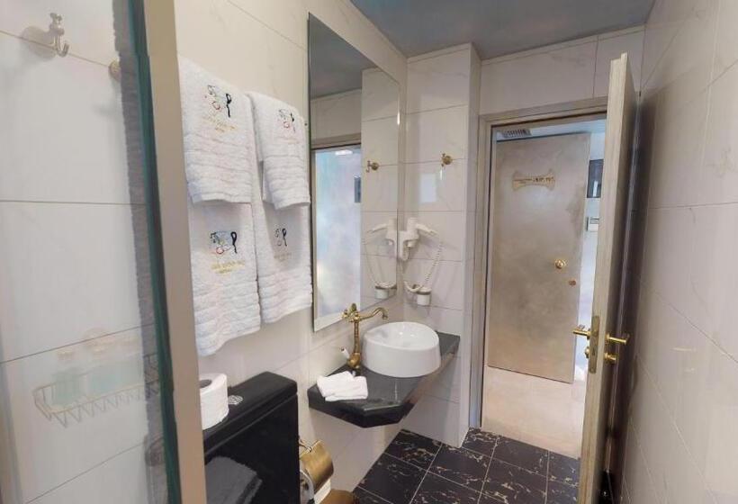 スイート, Leda Suites