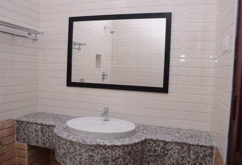 اتاق لوکس, Ocean Heritage