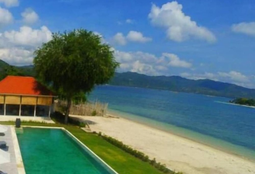 Люкс Вид на Сад, The Suites Lombok
