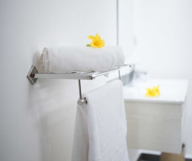 اتاق راحتی, Toparadis Guest House