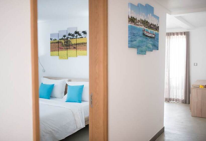 اتاق خانوادگی, Toparadis Guest House