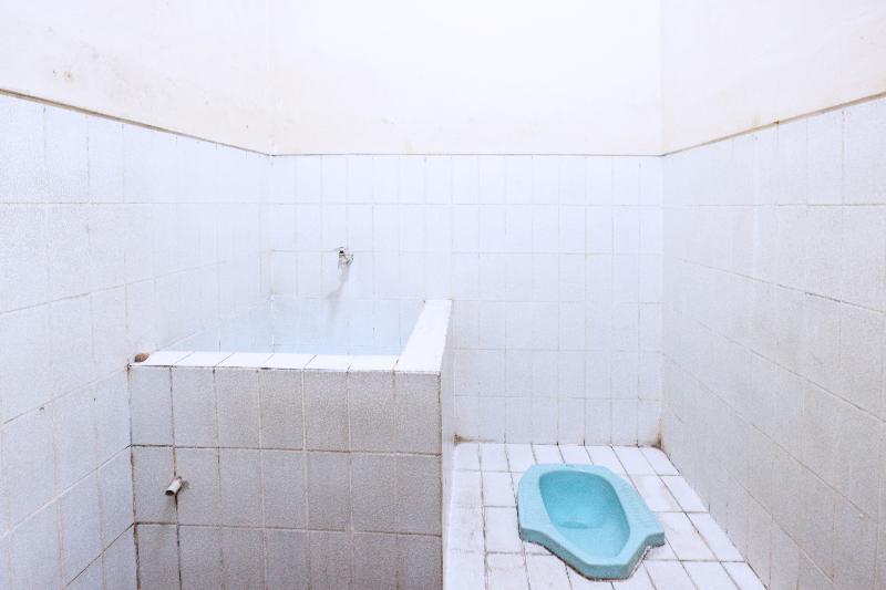 Standard Szoba, Wisata