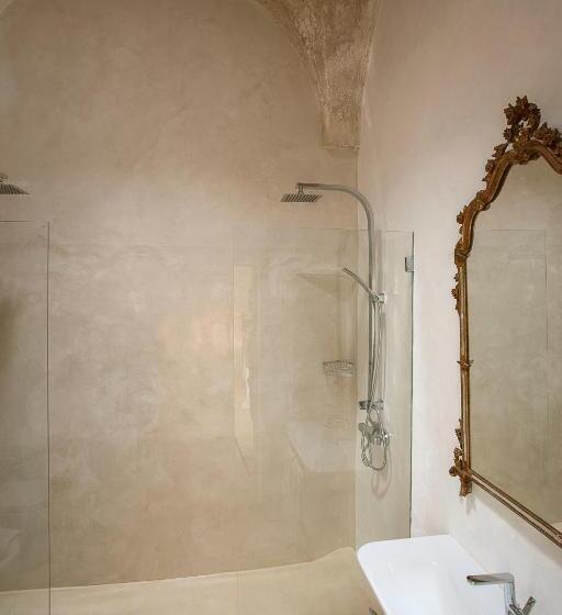 带阳台的豪华间, Critabianca   Masseria In Salento