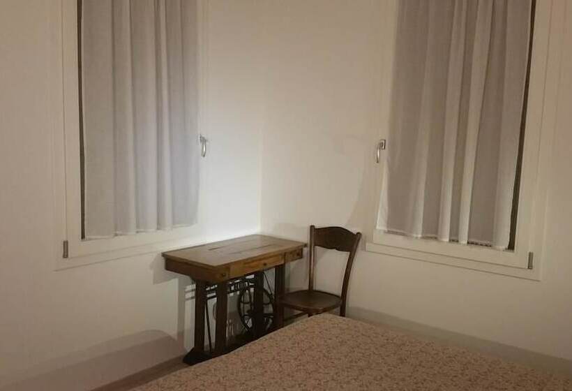 Chambre Familiale, Dafne B&b