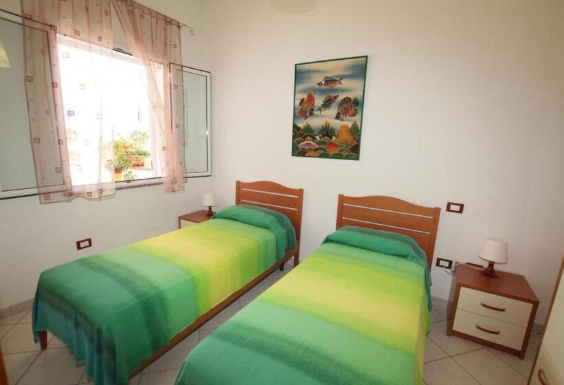 Апартаменты 2 Спальни, Graceland Rooms And Suites