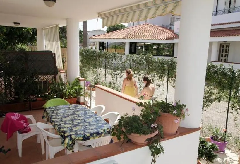 آپارتمان 2 خوابه, Graceland Rooms And Suites
