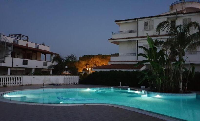 Номер Deluxe, Graceland Rooms And Suites