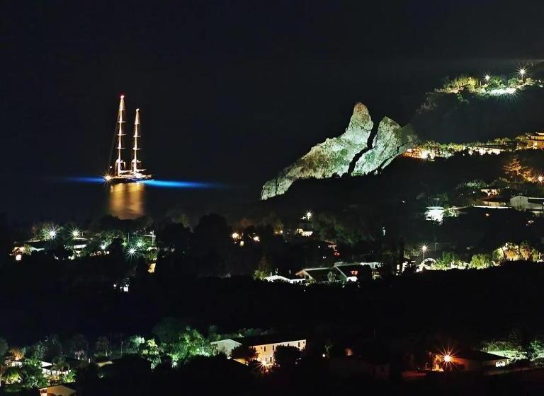 Номер Deluxe, Graceland Rooms And Suites