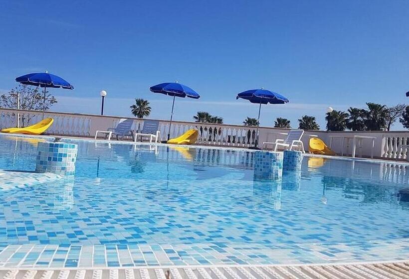 Апартаменты 1 Спальня Вид на Море, Graceland Rooms And Suites