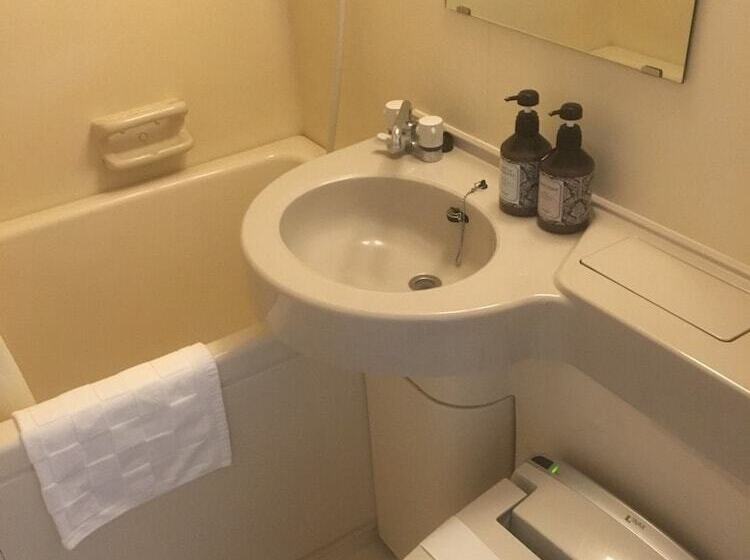 חדר סטנדרט יחיד, Okinawa Hotel Continental