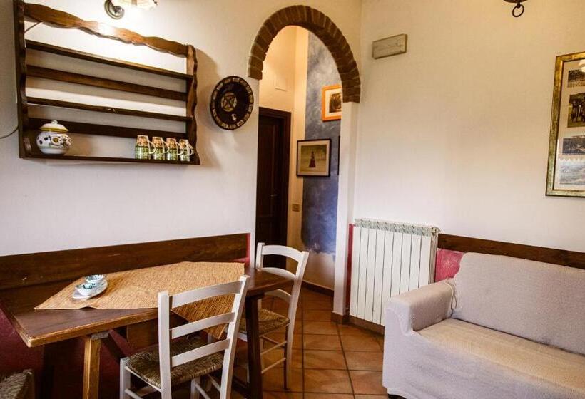 آپارتمان 1 خوابه, Poggio Del Sole