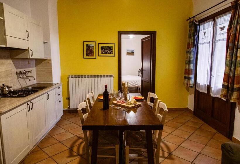 آپارتمان 2 خوابه, Poggio Del Sole