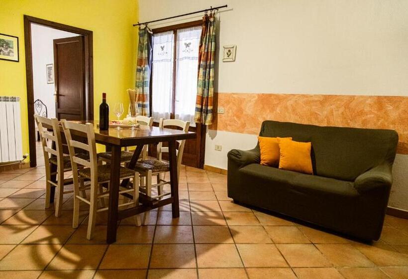 آپارتمان 2 خوابه, Poggio Del Sole