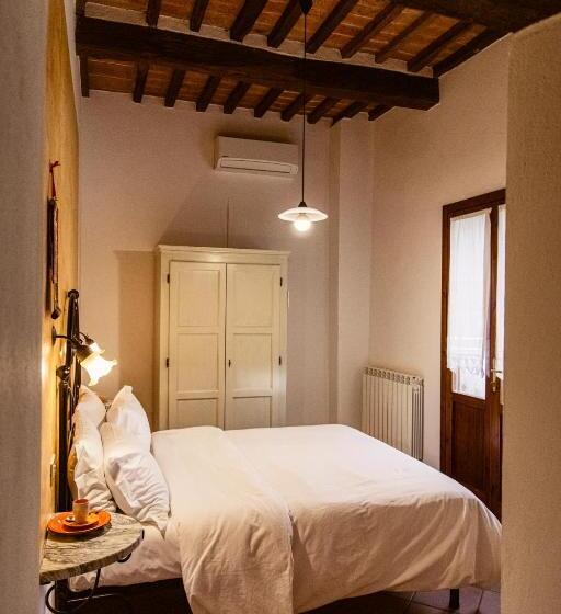 آپارتمان 2 خوابه, Poggio Del Sole