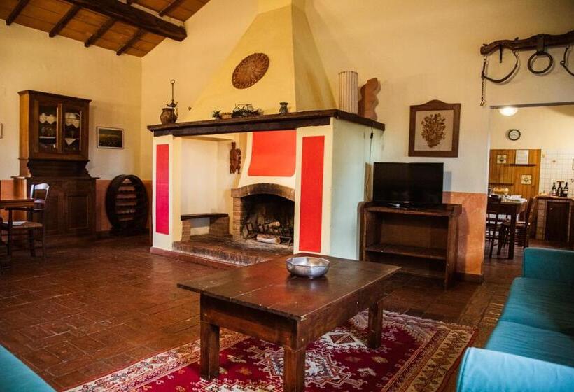 5 Bedroom Apartment, Poggio Del Sole
