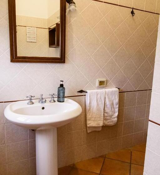 آپارتمان 2 خوابه, Poggio Del Sole