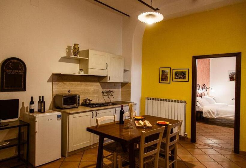 آپارتمان 2 خوابه, Poggio Del Sole