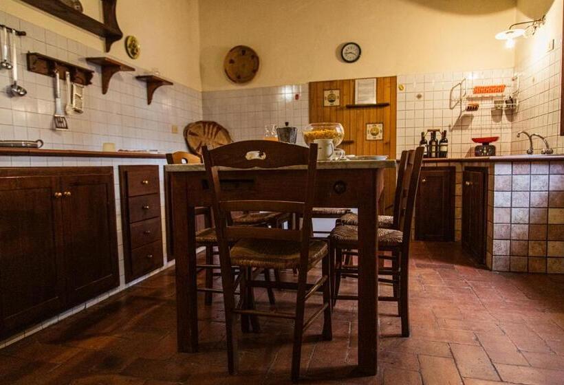 5 Bedroom Apartment, Poggio Del Sole