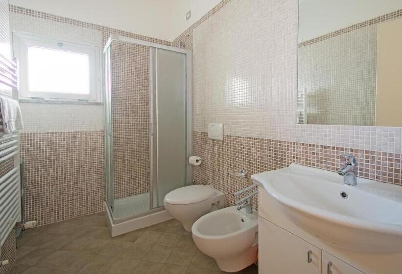 شقة غرفة واحدة, Residence Perla