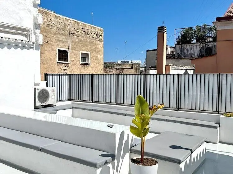 Sviitti, Saint Patrick Guest House