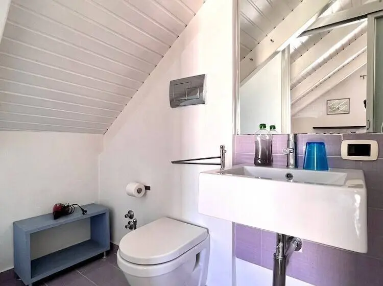 Juniorsviitti, Saint Patrick Guest House