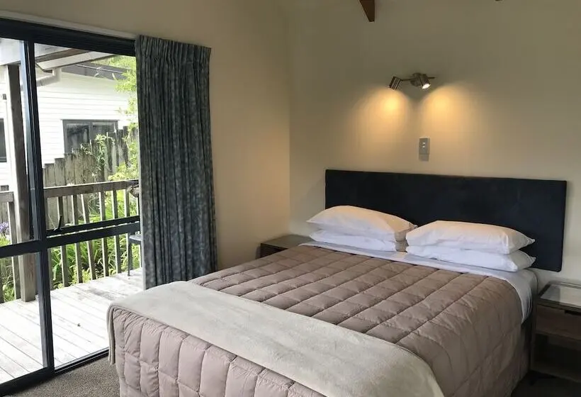 シャレー1寝室, Bay Cabinz Motel
