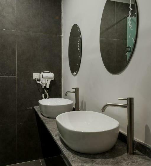 تختخواب در اتاق مشترک, Bunk & Bilik Hotel Sri Petaling