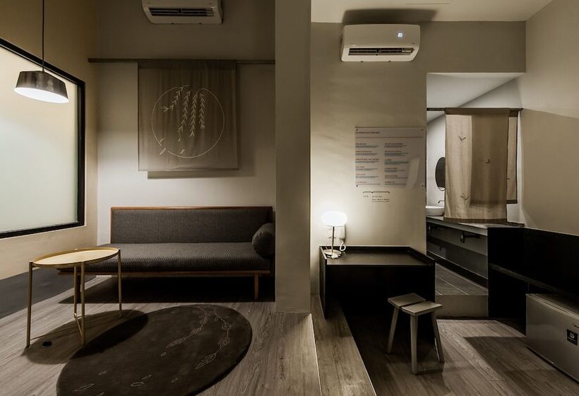 تختخواب در اتاق مشترک, Bunk & Bilik Hotel Sri Petaling