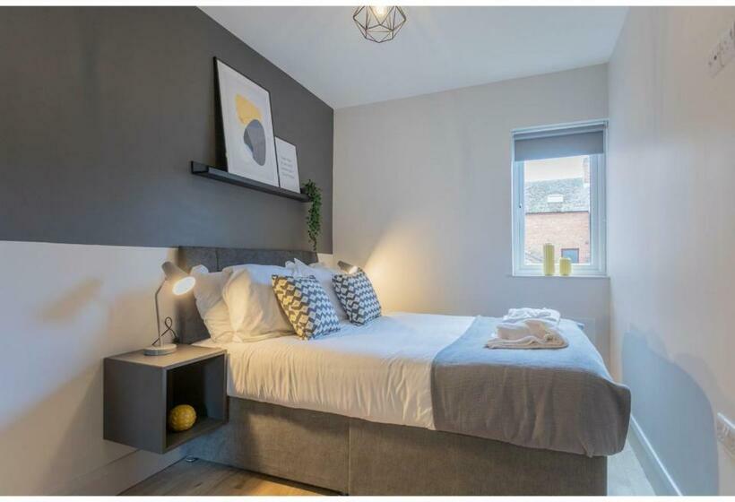 带1个卧室的公寓, Central Belfast Apartments: 7 Camden Street