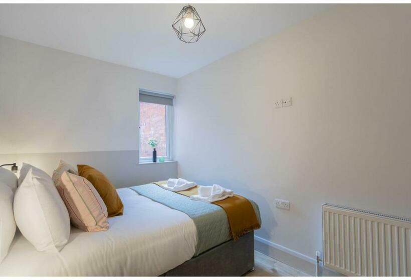 带1个卧室的公寓, Central Belfast Apartments: 7 Camden Street