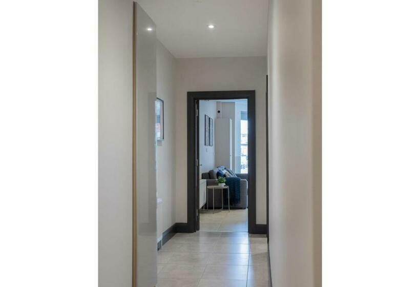 شقة غرفتين, Central Belfast Apartments: 7 Camden Street