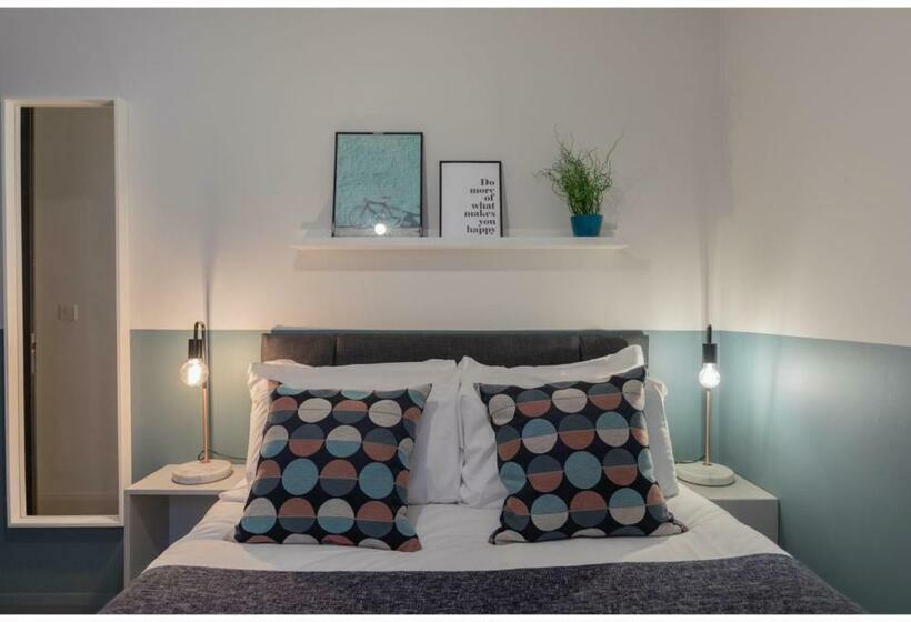 Апартаменты 2 Спальни, Central Belfast Apartments: 7 Camden Street