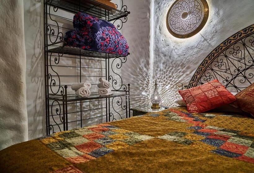 سوییت جونیور, Dar Yakout