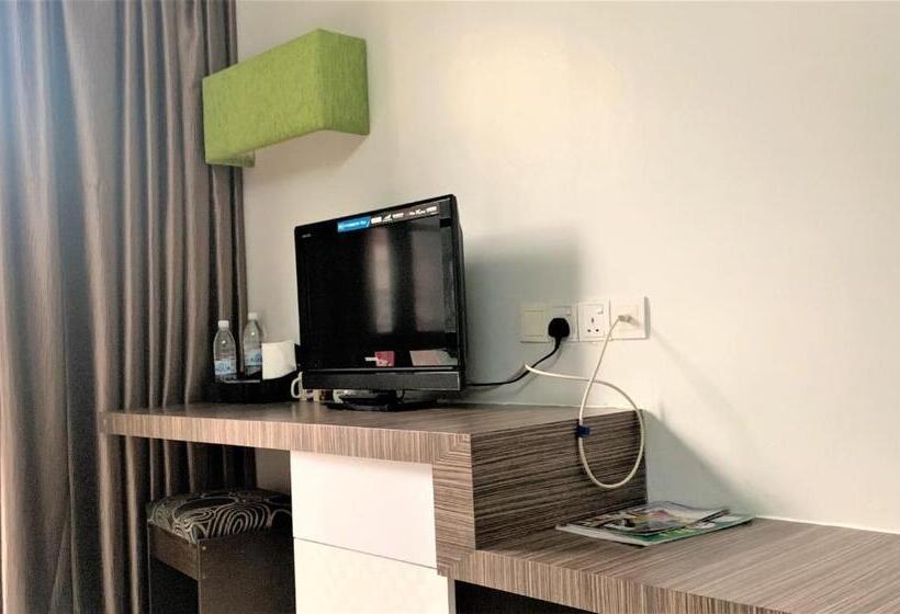 חדר דלוקס, Green