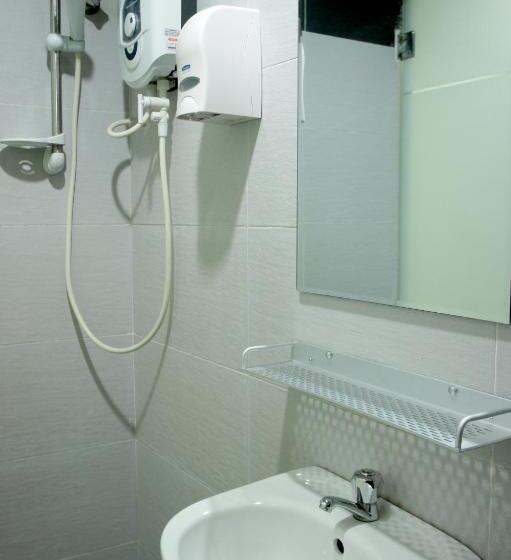 اتاق سوپریور, Maple Inn